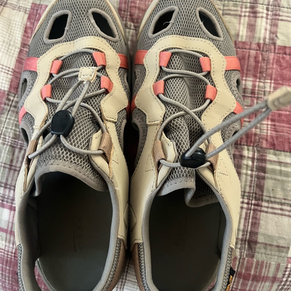 Teva Walhalla sandals
